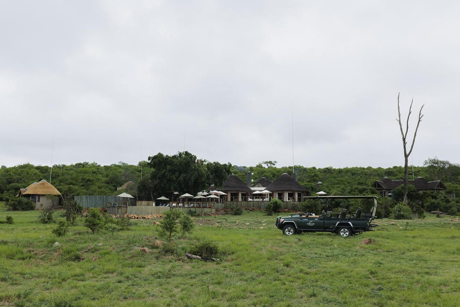 Nambiti Plains Lodge Лейдисмит Екстериор снимка