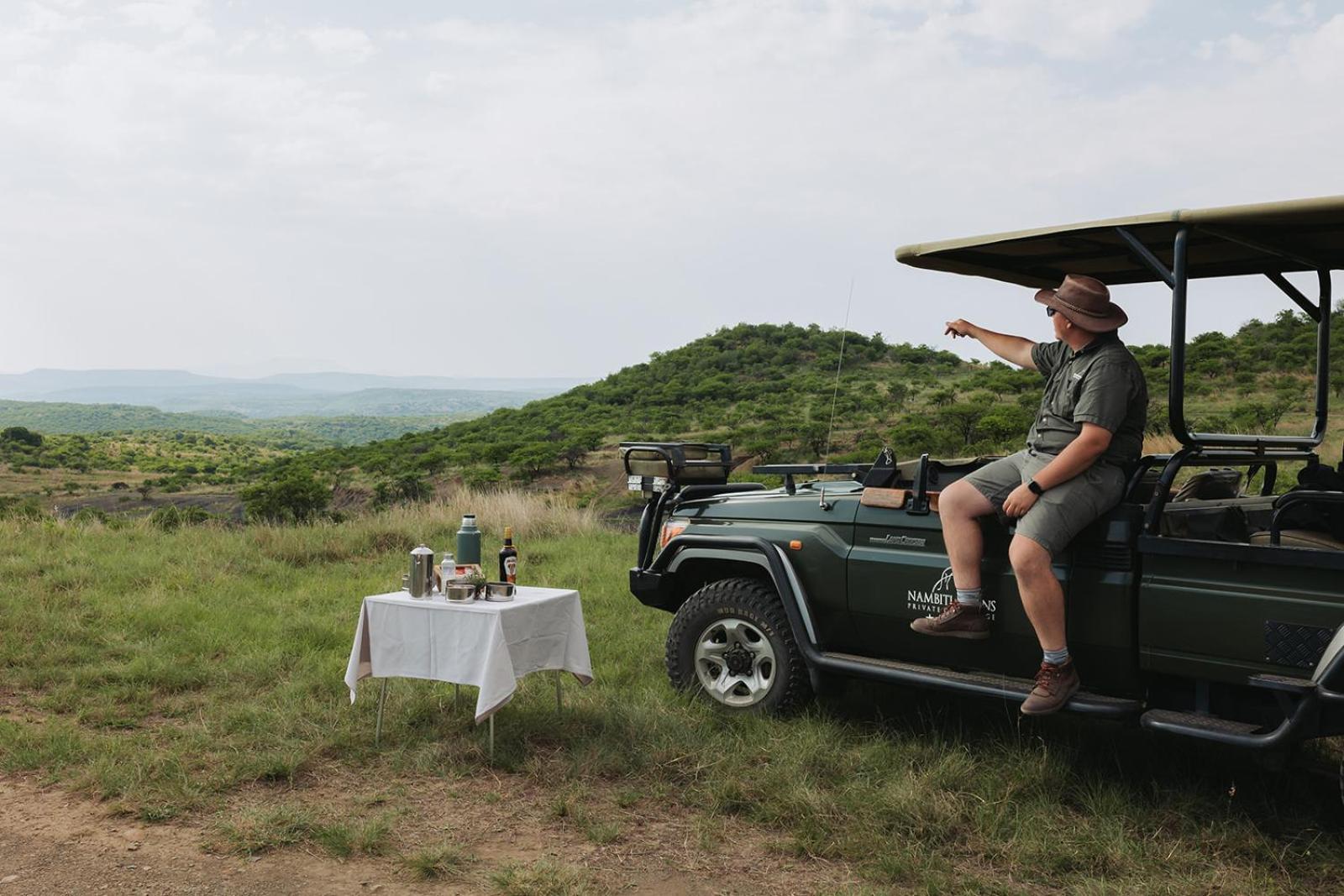 Nambiti Plains Lodge Лейдисмит Екстериор снимка