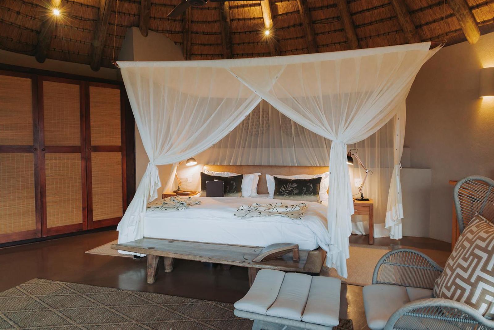Nambiti Plains Lodge Лейдисмит Екстериор снимка